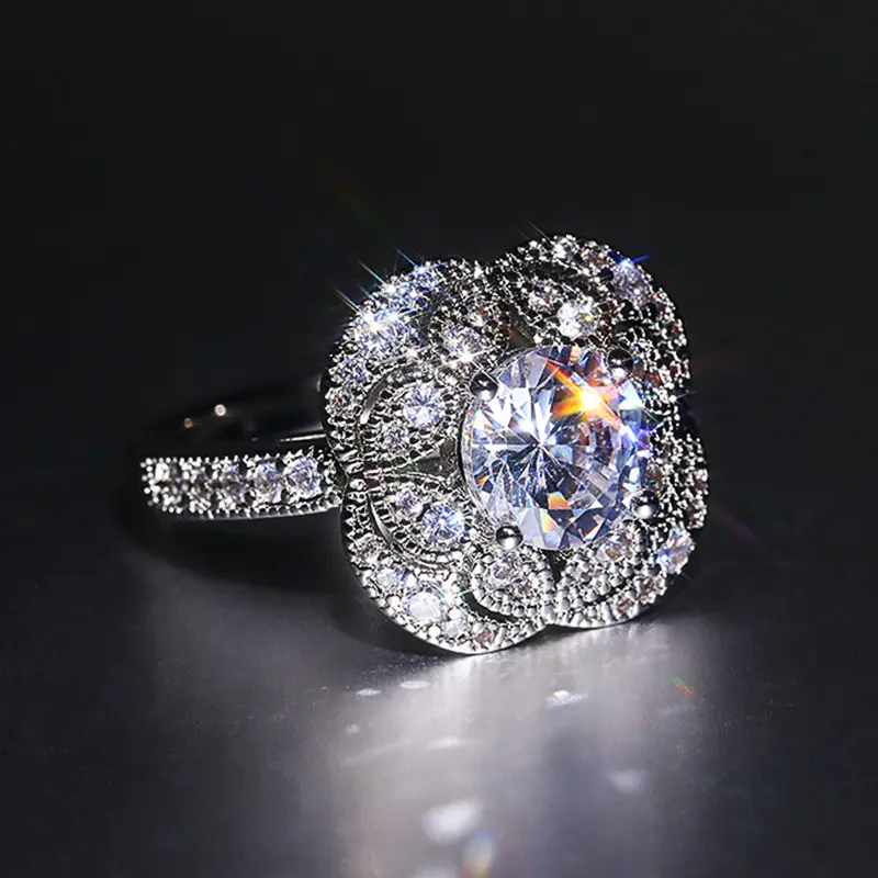 Huitan Unique Design Wedding Ring Women Flower Shaped Band Ceremony Party Luxury Ladies Finger Ring Nice Gift Fashion Jewelry