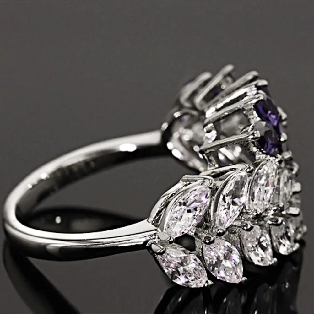 Huitan AAA Cubic Zirconia Leaf Women Ring Delicate Dance Party Female Rings Fancy Girl’s Present High Quality Trendy Jewelry New