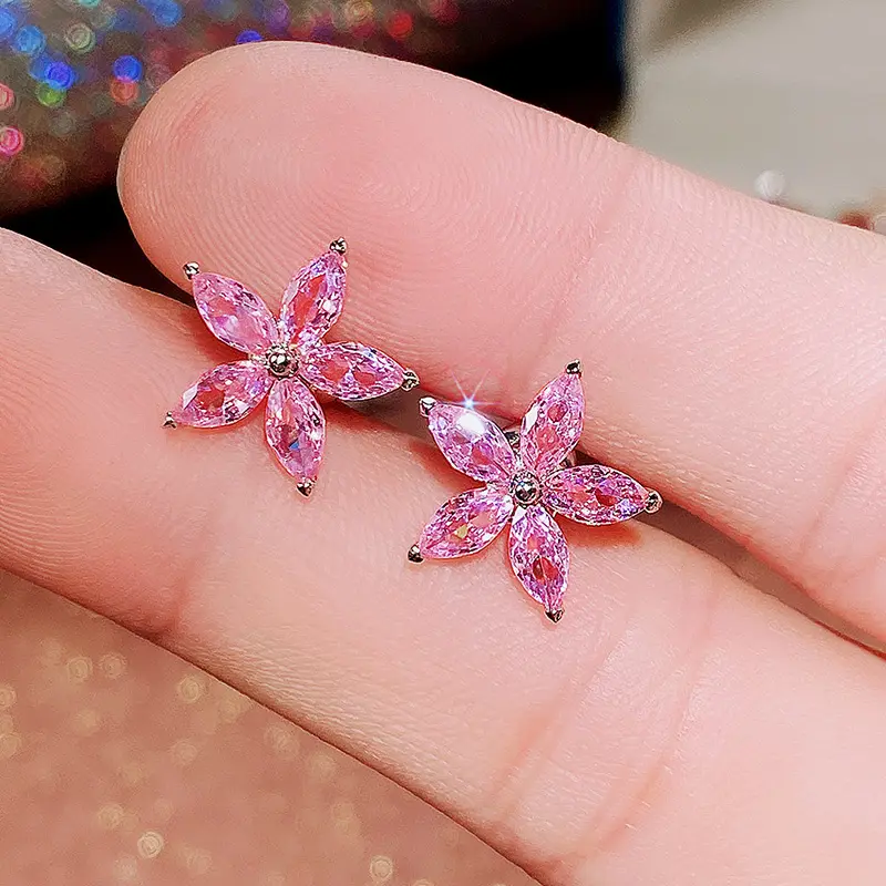 Huitan Chic Flower Shaped Stud Earrings for Women Luxury Inlay Bright Cubic Zirconia Fashion Versatile Girls Jewelry New Arrival