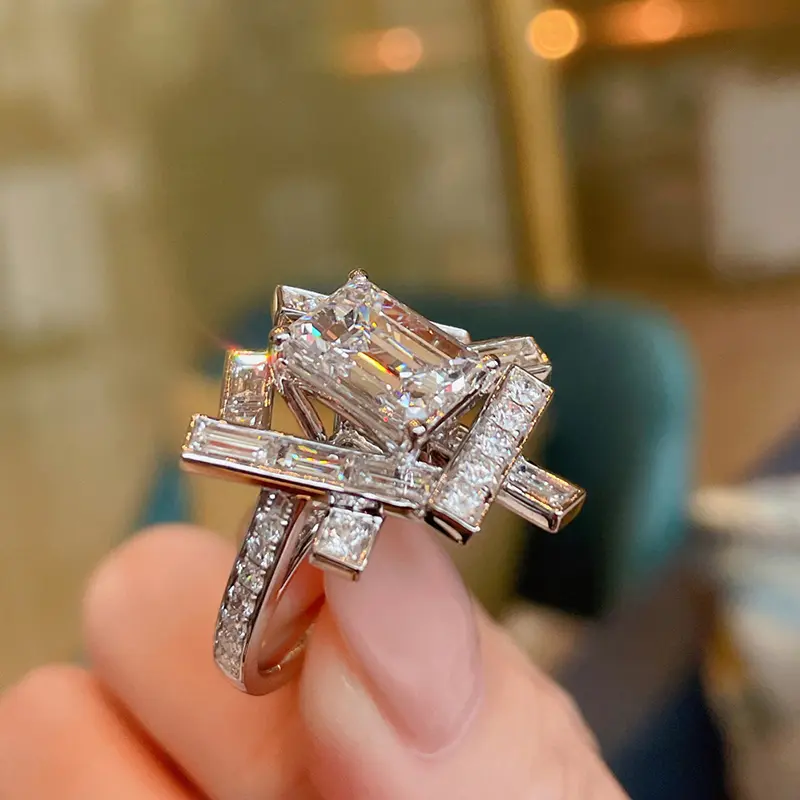 Huitan Fashion Irregular Shaped Women Rings with Sparkling CZ Personality Girls Finger Accessories for Hip Hop Party New Jewelry