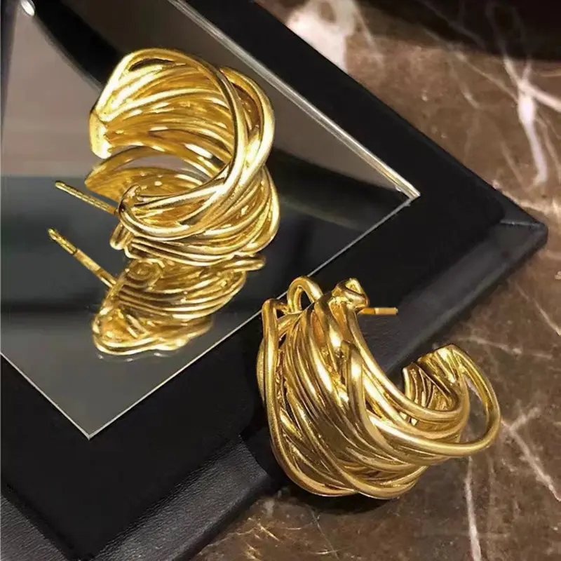 Huitan Trendy Metallic Style Loop Earrings Female Versatile Modern Fashion Jewelry for Daily Party Lady Office Style Accessories