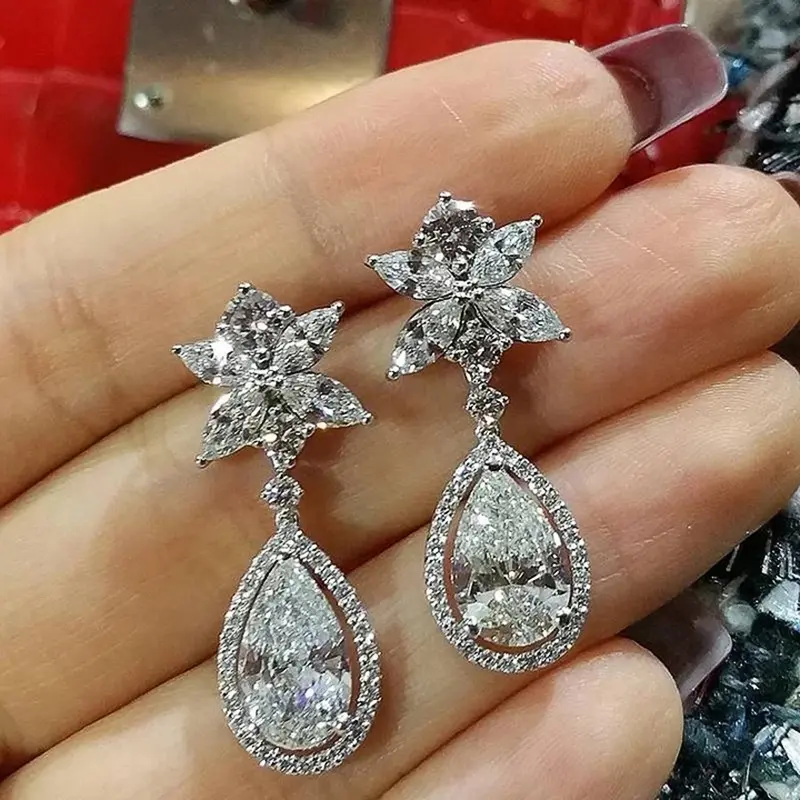 Huitan Fashion Water Drop CZ Dangle Earrings for Women Silver Color Delicate Girls Ear Accessories Party Nice Gift New Jewelry