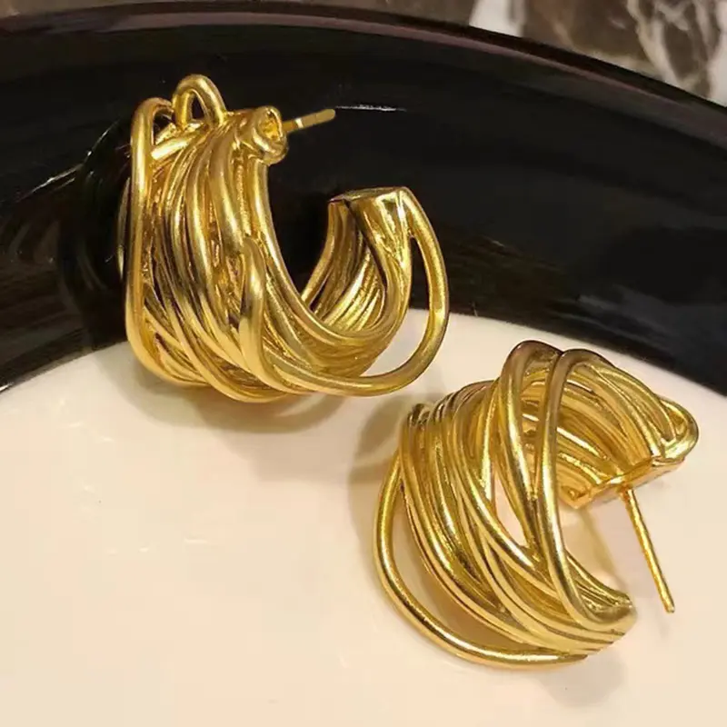 Huitan Trendy Metallic Style Loop Earrings Female Versatile Modern Fashion Jewelry for Daily Party Lady Office Style Accessories