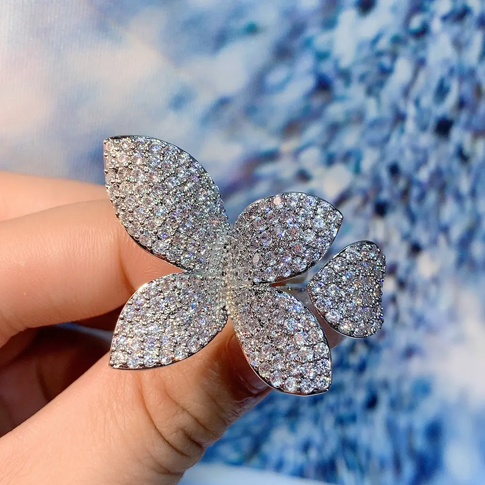 Huitan Gorgeous Leaf/Flower Design Adjustable Opening Rings for Women Paved Bling Cubic Zirconia Fashion Wedding Party Jewelry