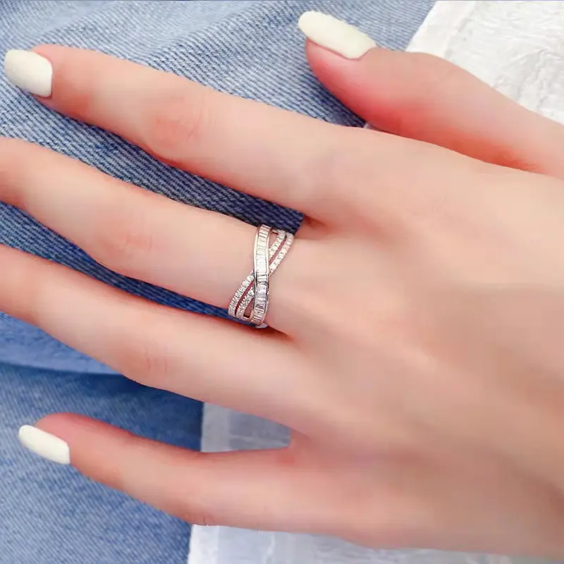 Huitan Dazzling Cross Ring for Women Full Paved Geometric Cubic Zirconia Luxury Trendy Female Accessories Wedding Party Jewelry