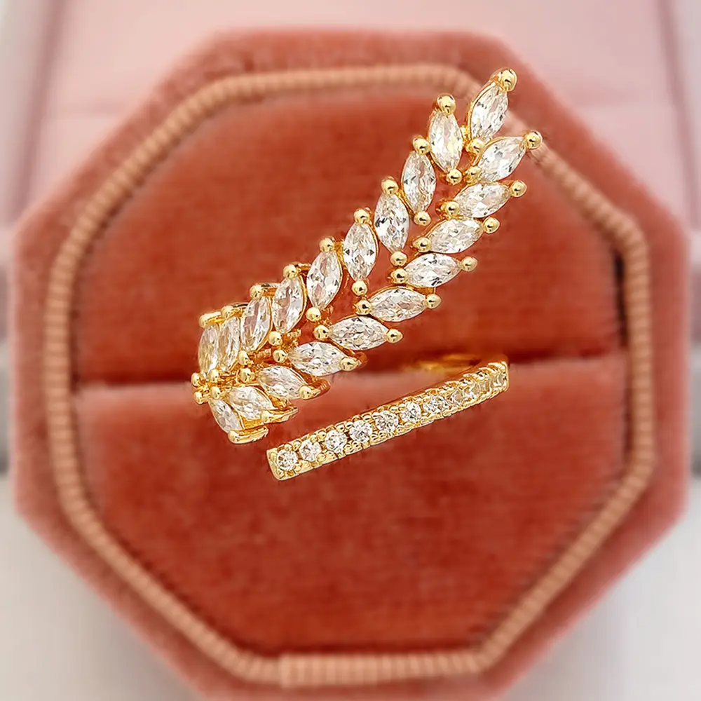 Huitan Gorgeous Leaf/Flower Design Adjustable Opening Rings for Women Paved Bling Cubic Zirconia Fashion Wedding Party Jewelry