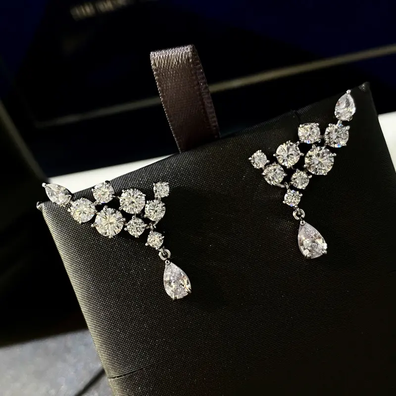 Huitan High-quality Silver Color Dangle Earrings for Women Aesthetic Wedding Accessories Lady's Party Earrings Statement Jewelry