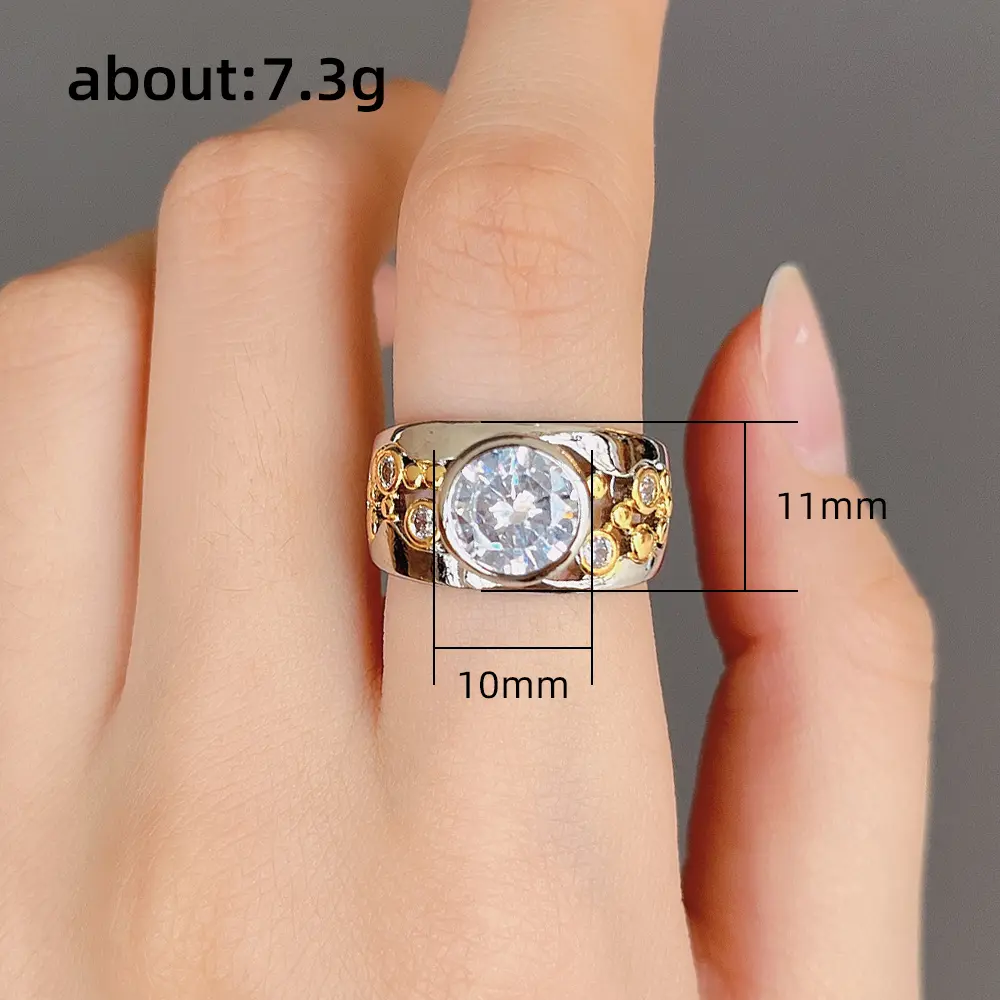 Huitan Newly Designed Lady's Finger Ring Hollow Out Wide Band Two Tone Luxury Rings Hip Hop Cool Girls Accessories Women Jewelry