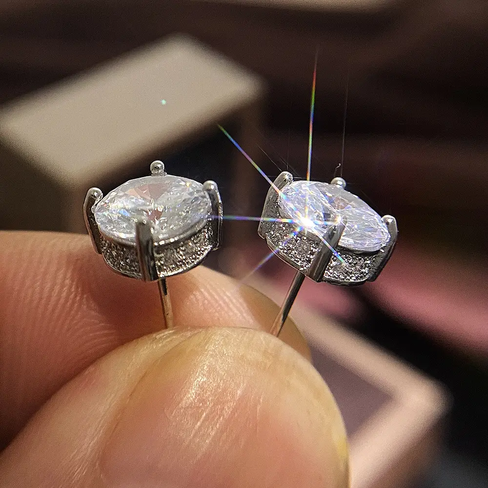 Huitan Luxury Silver Color Solitaire CZ Stud Earrings Versatile Style Birthday Girl Gift Delicate Women Earrings Classic Jewelry