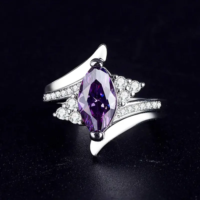Huitan Unique Purple CZ Women Rings New Wedding Party Charming Female Accessories Fancy Anniversary Gift Fashion Lady Jewelry