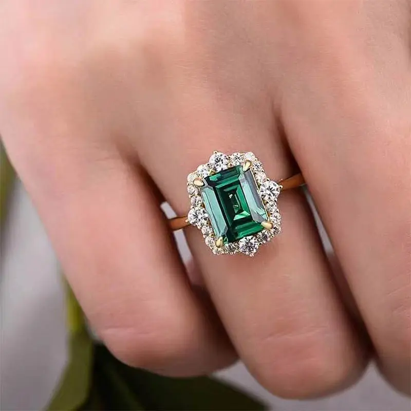 Huitan Luxury Square Green Cubic Zirconia Rings Temperament Elegant Wedding Bands Accessory for Women Anniversary Party Jewelry