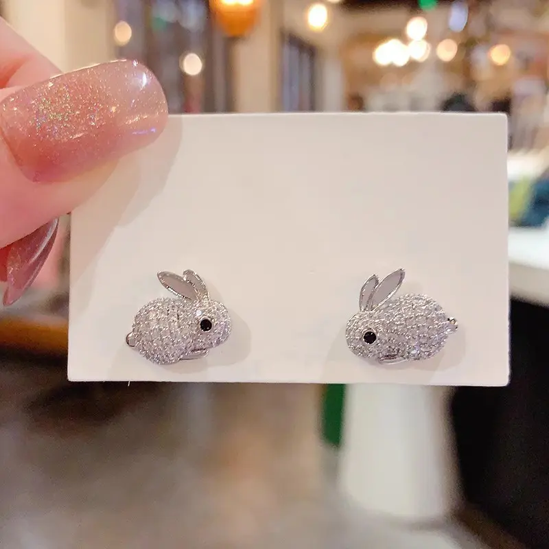 Huitan Cute Rabbit Stud Earrings for Girls Bling Bling Crystal CZ Exquisite Female Earrings Daily Wear Party Statement Jewelry