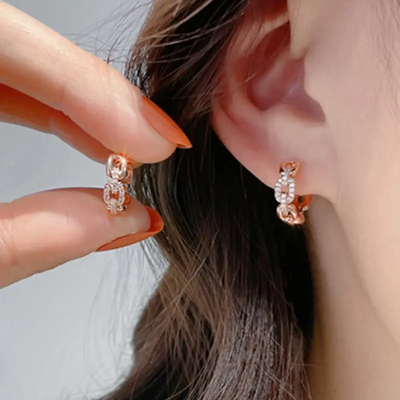 Huitan Chic Unique Chain Link Designed Female Hoop Earrings Shiny CZ Rose Gold Color Earrings Trendy Dainty Engagement Jewelry