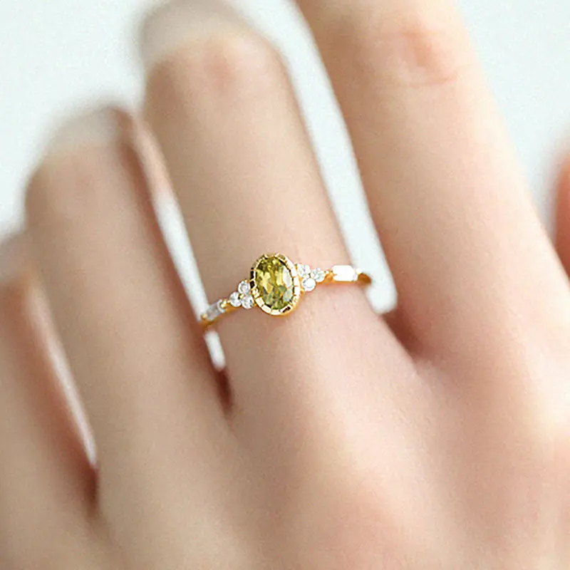 Huitan Unique Oval Olive CZ Rings for Women Temperament Elegant Female Accessories for Wedding Party Fancy Gift Trendy Jewelry