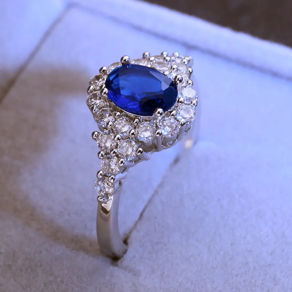 Huitan Dark Blue Series Charms Female Finger Rings Luxury Engagement Party Jewelry For Bride Shiny Brillaint Cubic Zircon Ring