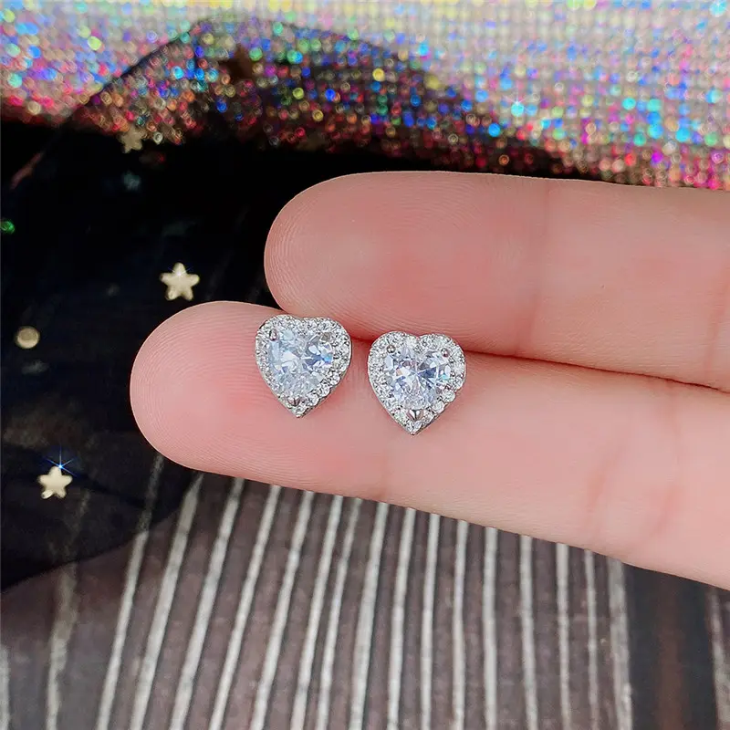 Huitan Pink Crystal CZ Heart Stud Earrings for Women Romantic Ear Accessories Love Earrings Dainty Birthday Gift Fashion Jewelry