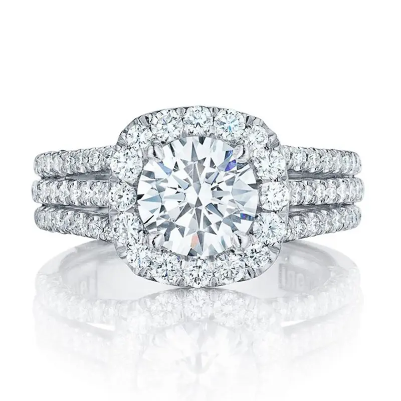 Huitan Luxury Silver Color Engagement Wedding Rings for Women Elegant Cushion Shaped Design Hot Sale Female Ring Fashion Jewelry