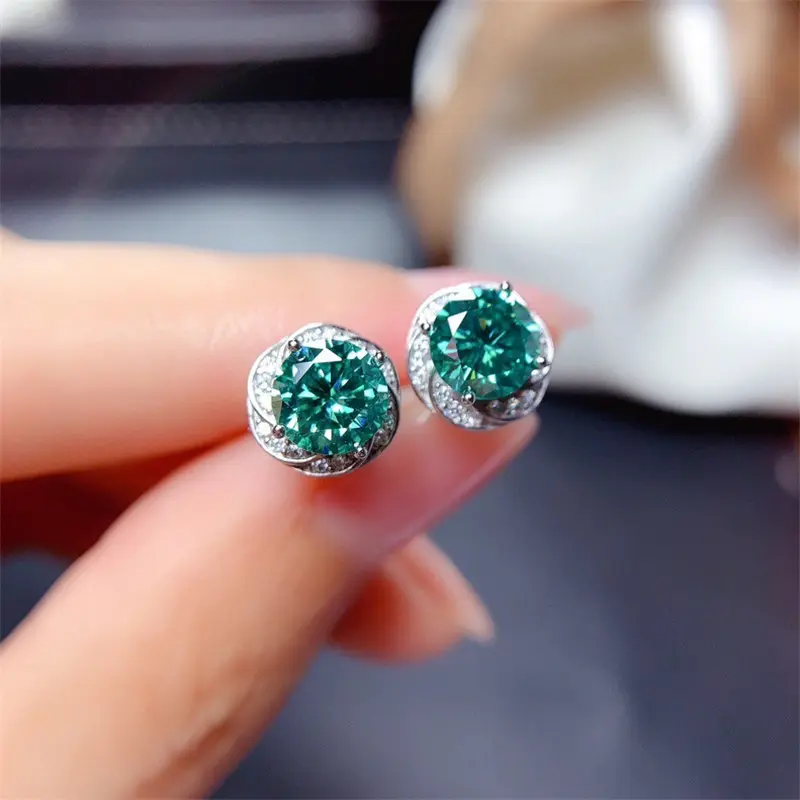Huitan Vintage Green Cubic Zirconia Stud Earrings for Women Aesthetic Flower Shaped Ear Accessories Party Fancy Gift New Jewelry