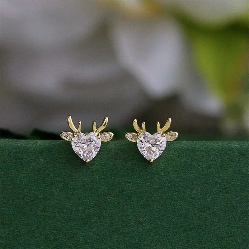 Huitan Cute Girls Elk Stud Earrings with Bright Heart Zirconia Graceful Gold Color Christmas Accessories Delicate Party Jewelry