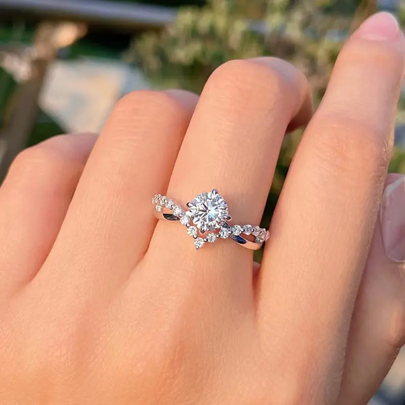 Huitan Newly Designed Women's Wedding Rings with AAA Cubic Zirconia Luxury Trendy Female Rings for Party Chic Jewelry Drop Ship