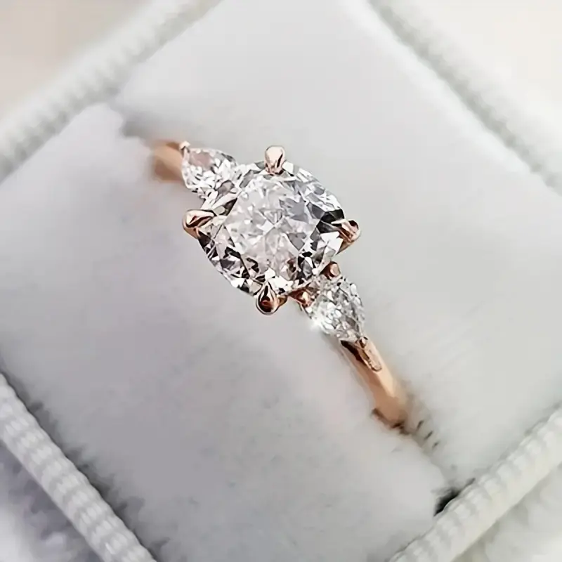 Huitan Cushion Shaped Cubic Zirconia Rings for Women Fashion Contracted Design Wedding Accessories Engagement Rings Hot Jewelry