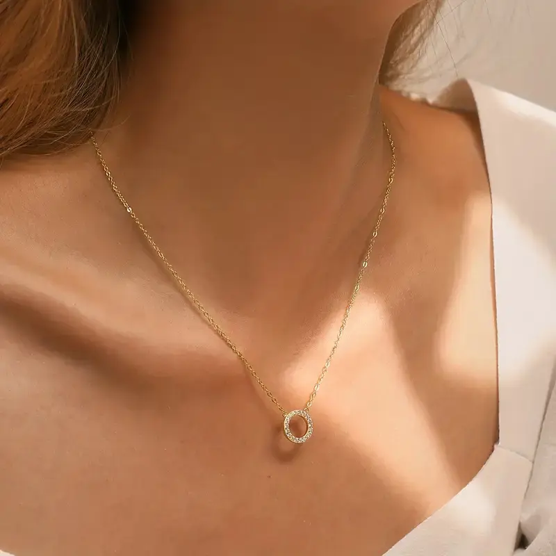 Huitan Simple Stylish Circle Shaped Pendant Necklace Full with Cubic Zircon Luxury Wedding Accessories for Women Fashion Jewelry