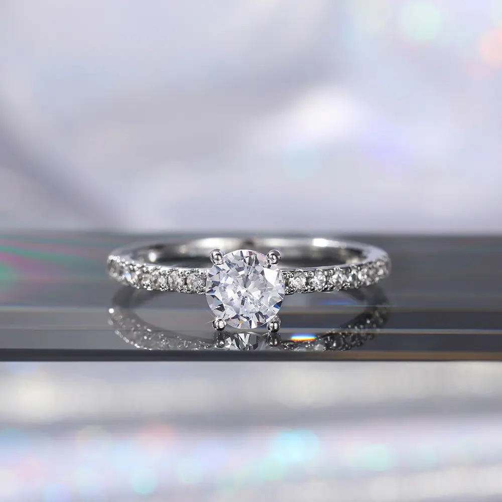 Huitan Wedding Band Eternity Rings Women Brilliant Round Zirconia Luxury Engagement Rings Thin Elegant Female Jewelry Drop Ship