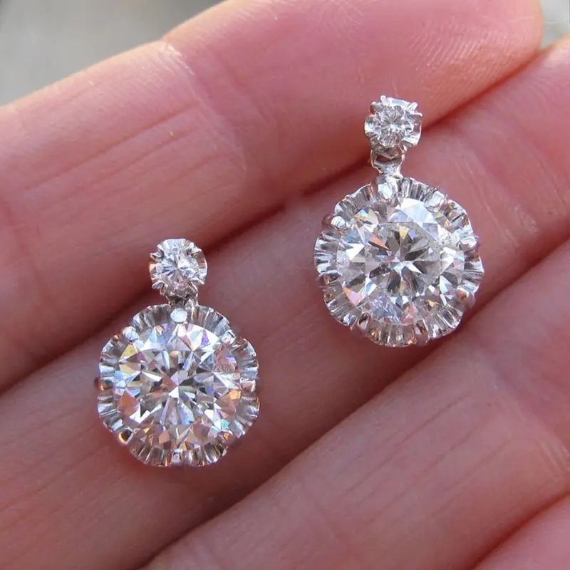 Huitan Luxury Wedding Earrings for Women Shiny Round Cubic Zirconia Crystal Dangle Earrings Bridal Marriage Accessories Jewelry