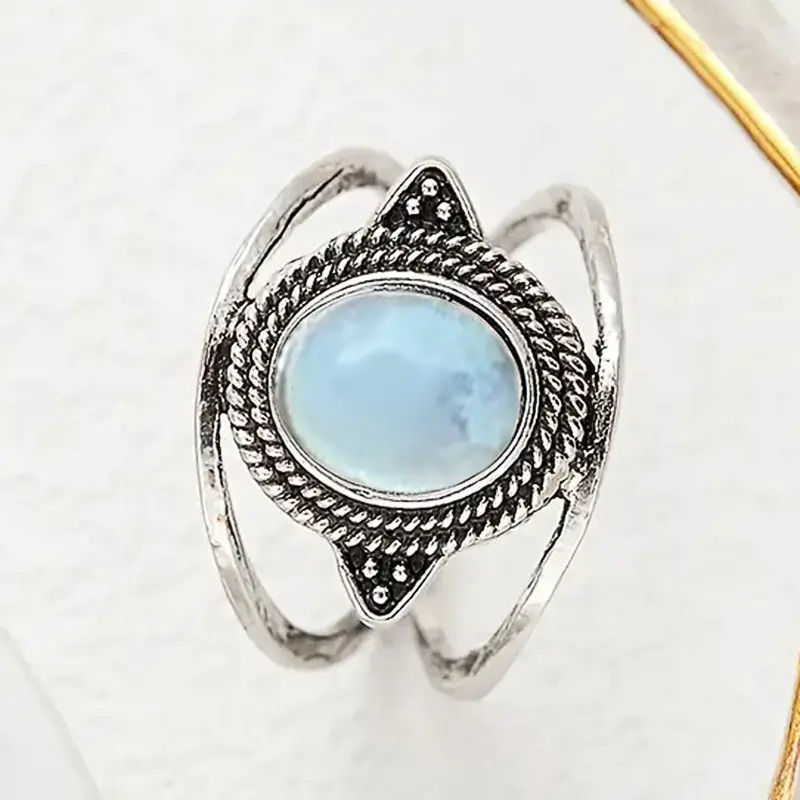 Huitan Bohemia Style Oval Imitation Opal Ring for Women White/Black Luxury Wedding Bands Accessories Temperament Lady Jewelry