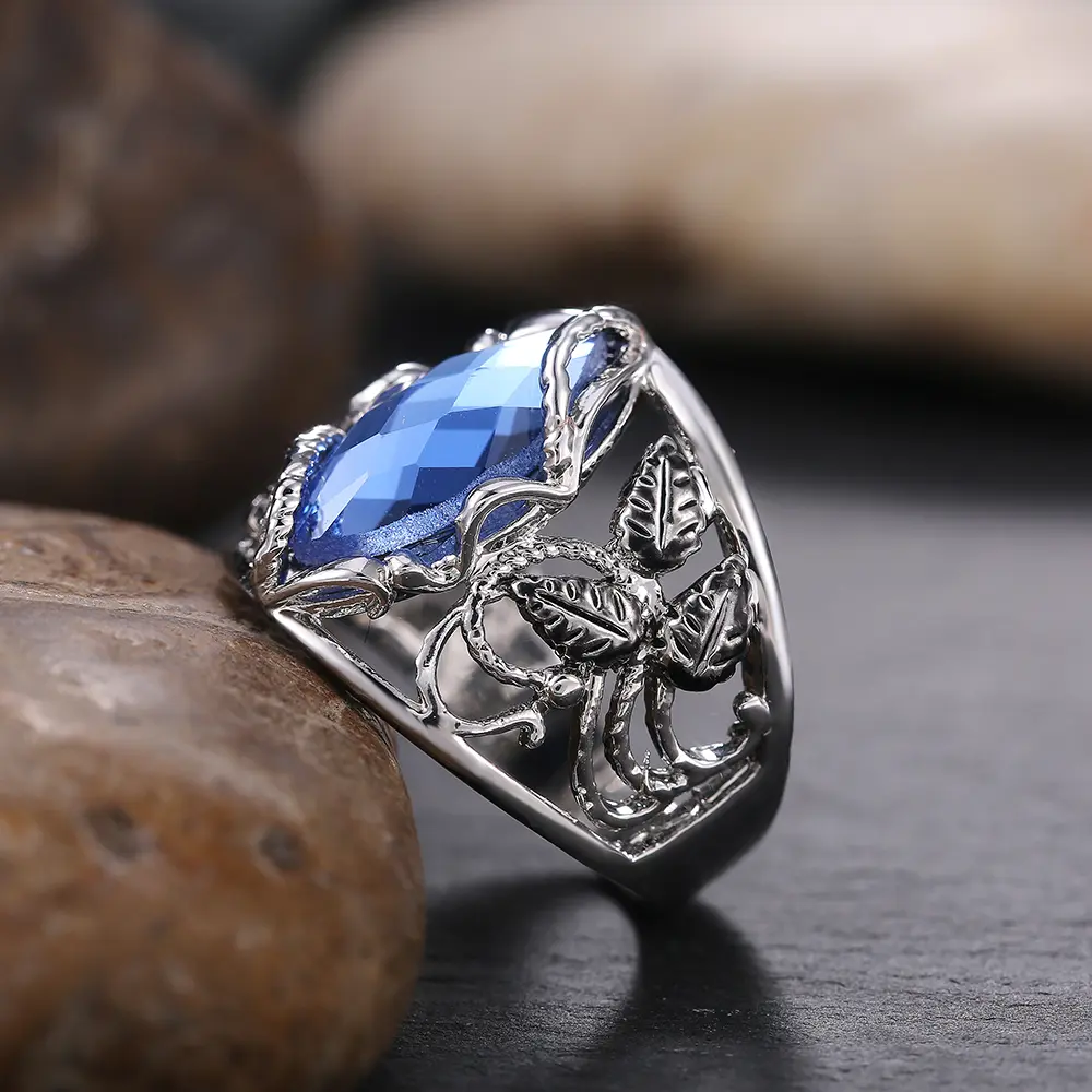 Huitan Fashion Wide Women Ring for Party Daily Wearable Jewelry Noble Rhombus Cut Blue Horse Eye Drill Stone Hollow Leaf  Rings