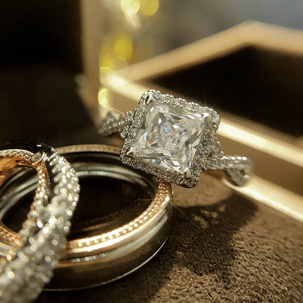 Huitan Luxury Princess Cut Cubic Zircon Bridal Marriage Set Rings Elegant Accessories Brilliant Women Men Wedding Trendy Jewelry