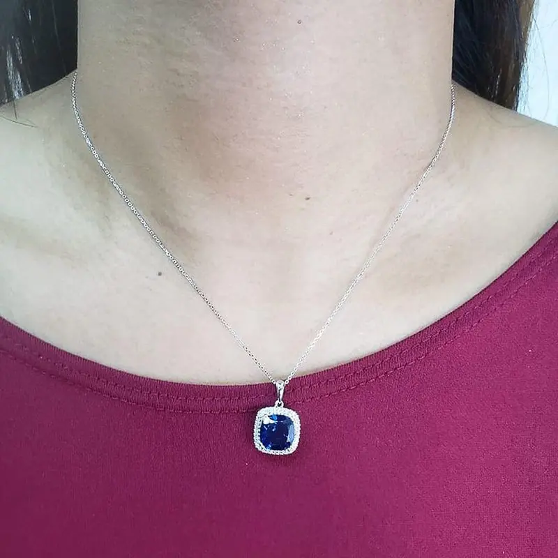 Huitan Classic Blue Cubic Zirconia Necklace for Women Luxury Engagement Wedding Accessories Anniversary Gift Versatile Jewelry