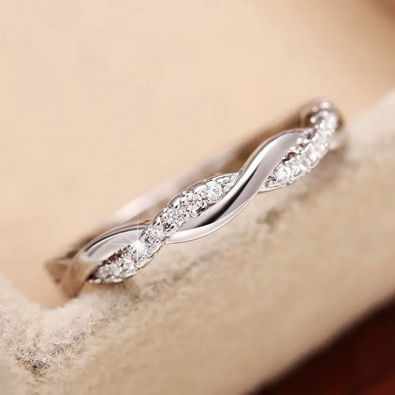 Huitan Classic and Simple Twist Rings for Women 3 Metal Colors Exquisite Female Finger Accessories Daily Wear Versatile Jewelry