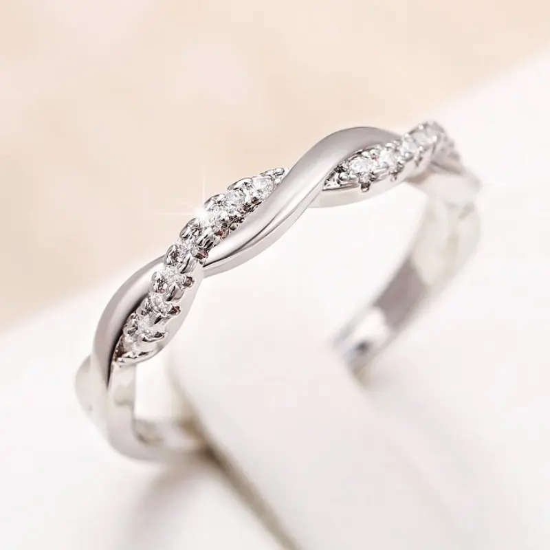 Huitan Classic and Simple Twist Rings for Women 3 Metal Colors Exquisite Female Finger Accessories Daily Wear Versatile Jewelry