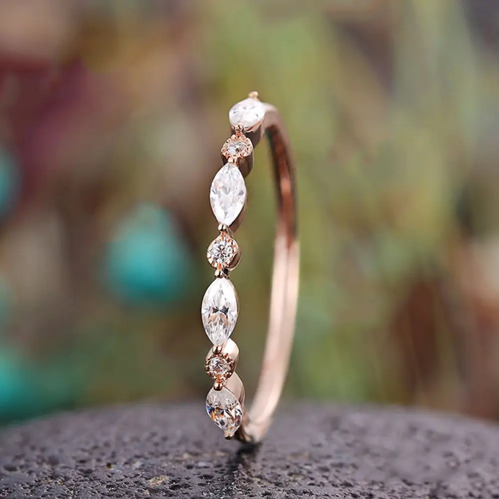 Huitan Fancy Metal Rings with Shiny CZ Stone 2022 New Fashion Finger Accessories for Women Daily Wear Versatile Ladies Jewelry