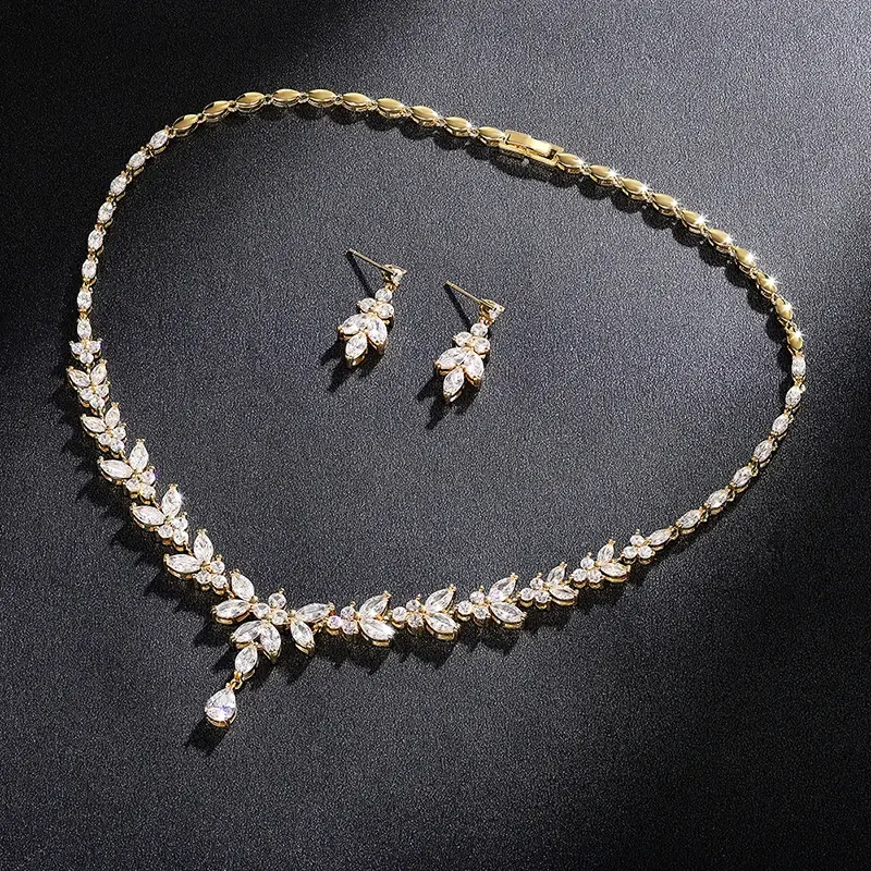 Huitan Gorgeous Bridal Necklace/Earrings Luxury Trendy Bright Cubic Zirconia Accessories Gold Color/Silver Color Jewelry Gifts