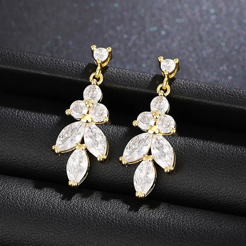 Huitan Gorgeous Bridal Necklace/Earrings Luxury Trendy Bright Cubic Zirconia Accessories Gold Color/Silver Color Jewelry Gifts