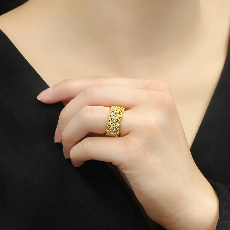 Huitan Gorgeous Women Wedding Rings Hollow Out Cross Design Trendy Engagement Band Accessories Luxury Cubic Zirconia Jewelry