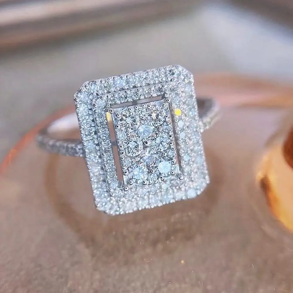 Huitan Sparkling Cubic Zirconia Rings for Women Luxury Trendy Square-shaped Wedding Bands Accessories High Quality 2022 Jewelry