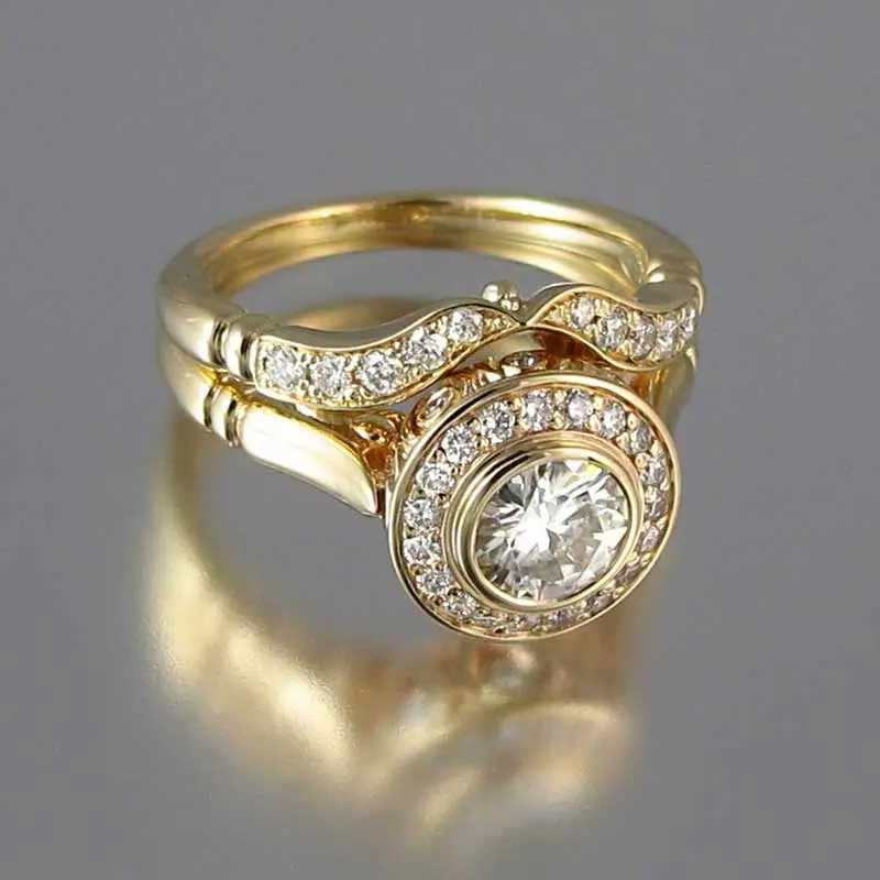 Huitan Golden Color 2PC Bridal Ring Sets Romantic Proposal Wedding Rings Foe Women Trendy Round Stone Setting Wholesale Lots