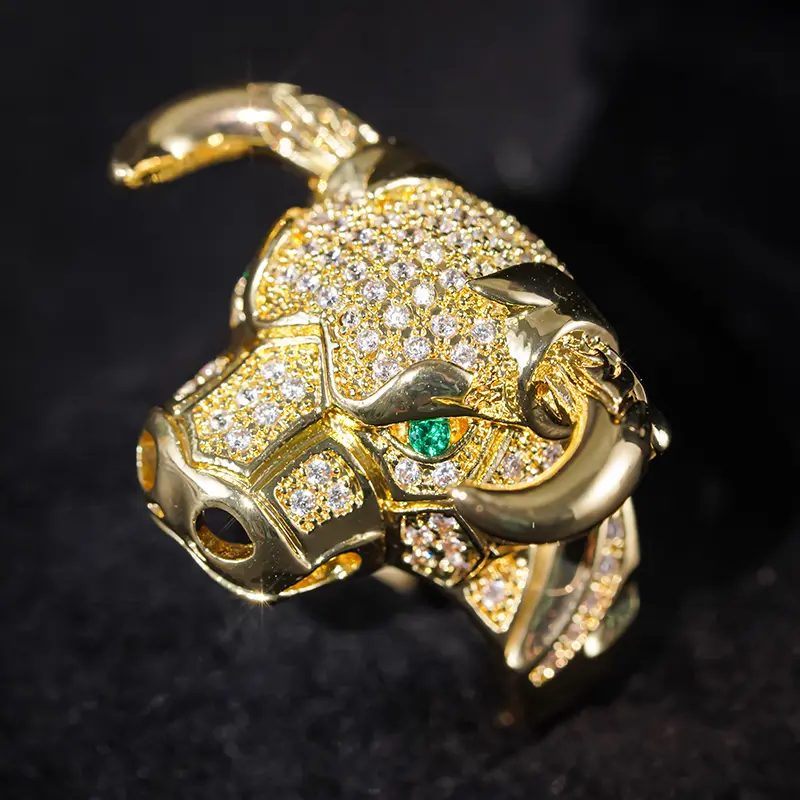 Huitan Punk Style Cow Animal Rings for Women Gorgeous Gold Color Finger-ring Green Eyes Personality Girls Hip Hop Jewelry