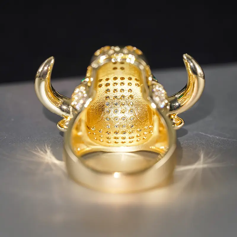 Huitan Punk Style Cow Animal Rings for Women Gorgeous Gold Color Finger-ring Green Eyes Personality Girls Hip Hop Jewelry