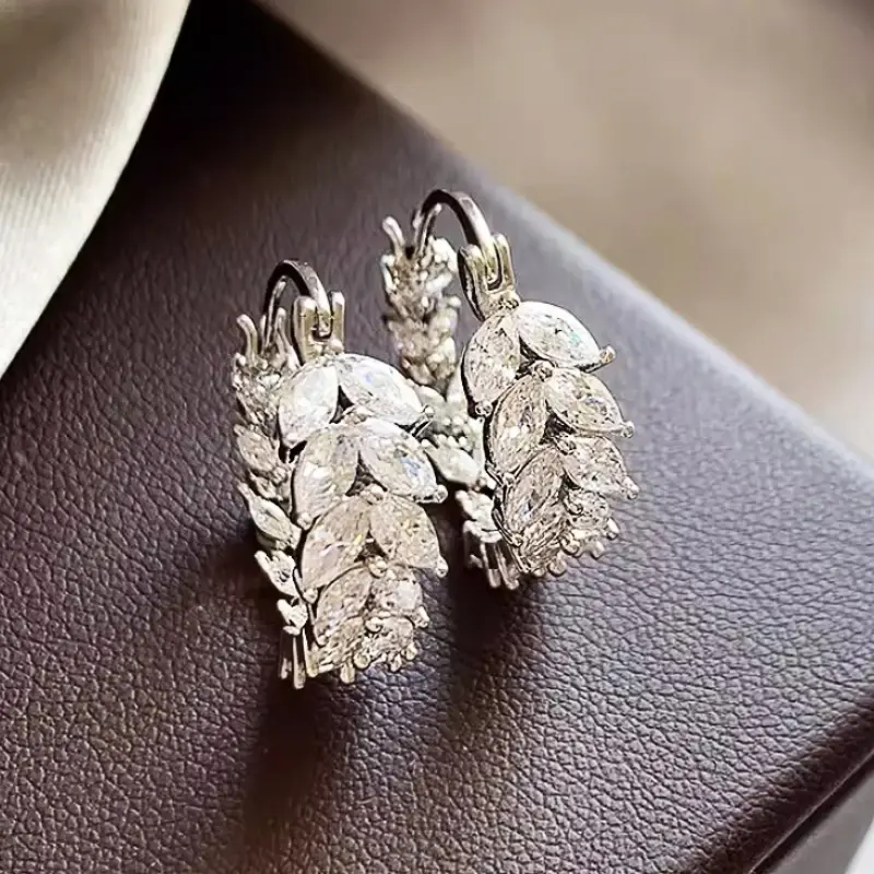 Huitan Hot Trendy Leaf Design Hoop Earrings for Women Marquise Cubic Zirconia Modern Fashionable Female Earrings 2025 Jewelry