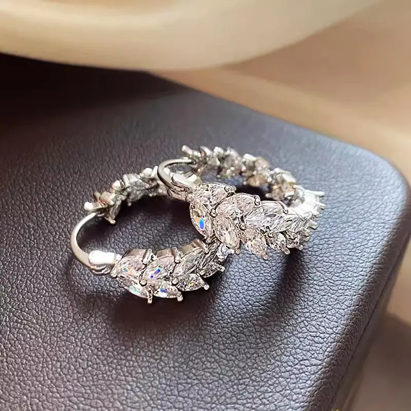 Huitan Hot Trendy Leaf Design Hoop Earrings for Women Marquise Cubic Zirconia Modern Fashionable Female Earrings 2025 Jewelry