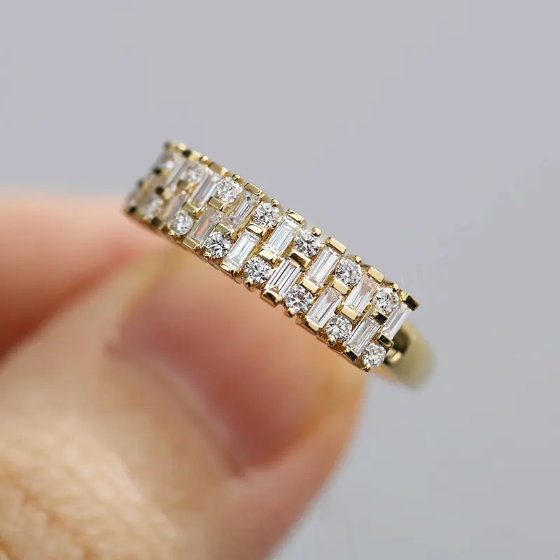 Huitan Luxury Trendy Women Rings Gold Color Geometric Cubic Zirconia Wedding Party Accessories Daily Wear Statement Jewelry
