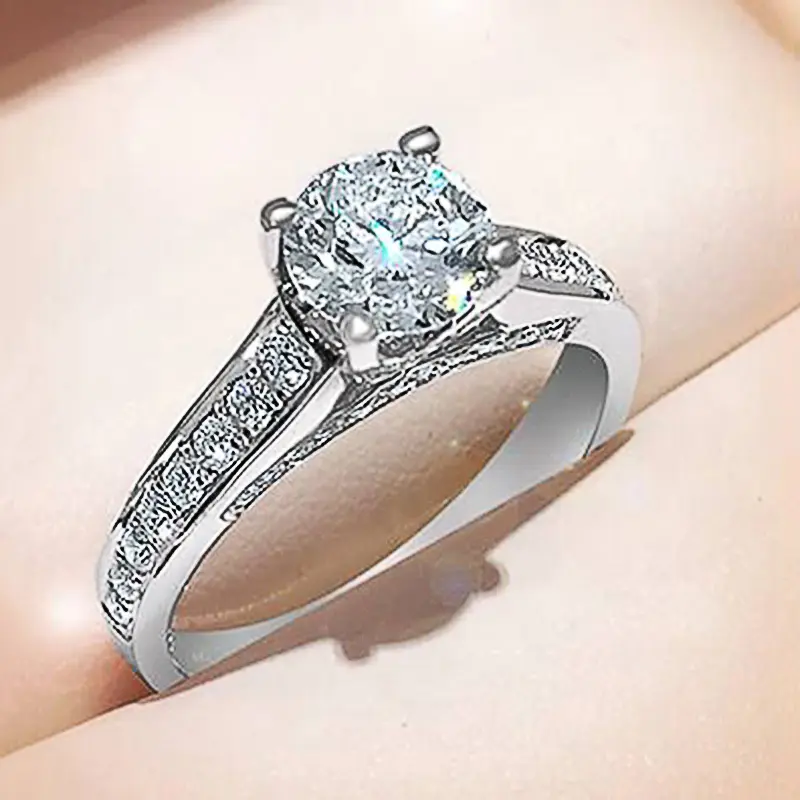 Huitan Simple Classic Design 4 Claws Cubic Zirconia Ring Women Wedding Engagement Silver Color Finger Accessories Luxury Jewelry