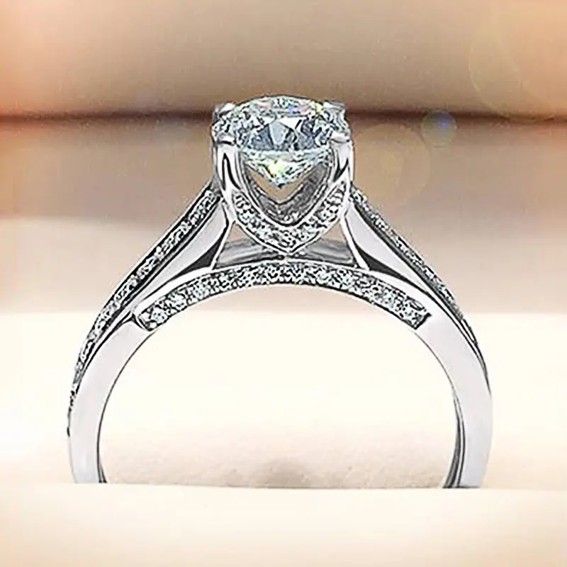 Huitan Simple Classic Design 4 Claws Cubic Zirconia Ring Women Wedding Engagement Silver Color Finger Accessories Luxury Jewelry