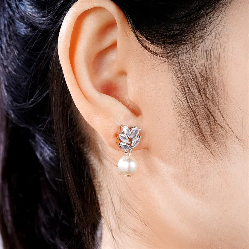 Huitan Dainty Women's Simulated Pearl Earrings Luxury Paved Brilliant CZ Wedding Party Elegant Female Earrings Fashion Jewelry