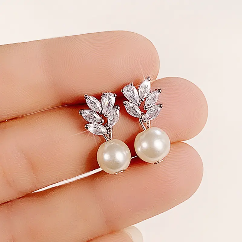 Huitan Dainty Women's Simulated Pearl Earrings Luxury Paved Brilliant CZ Wedding Party Elegant Female Earrings Fashion Jewelry