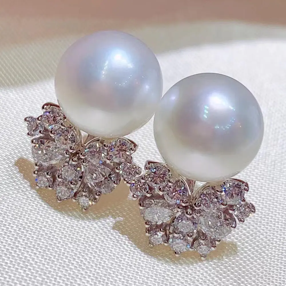 Huitan Brilliant Imitation Pearl with Cubic Zirconia Earrings for Women Temperament Elegant Lady's Accessories Wedding Jewelry
